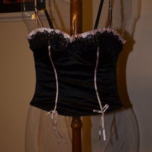 36B VS Bustier